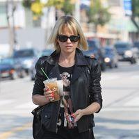 Mena Suvari departs Urth Caffe on Melrose Avenue | Picture 107069